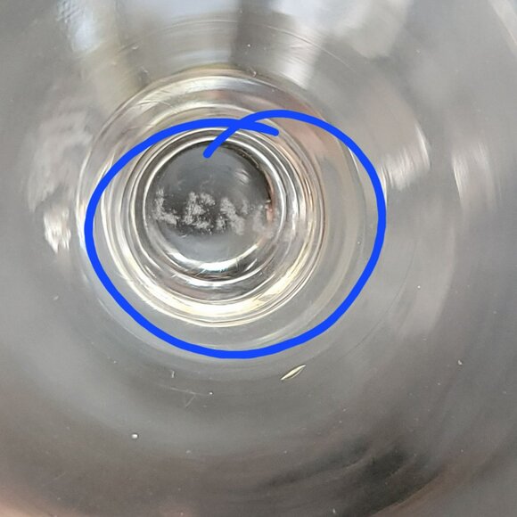 Vintage Lenox Weatherly Champagne Glass Set of 2, Platinum Trim, c1960-80s - Picture 7 of 9